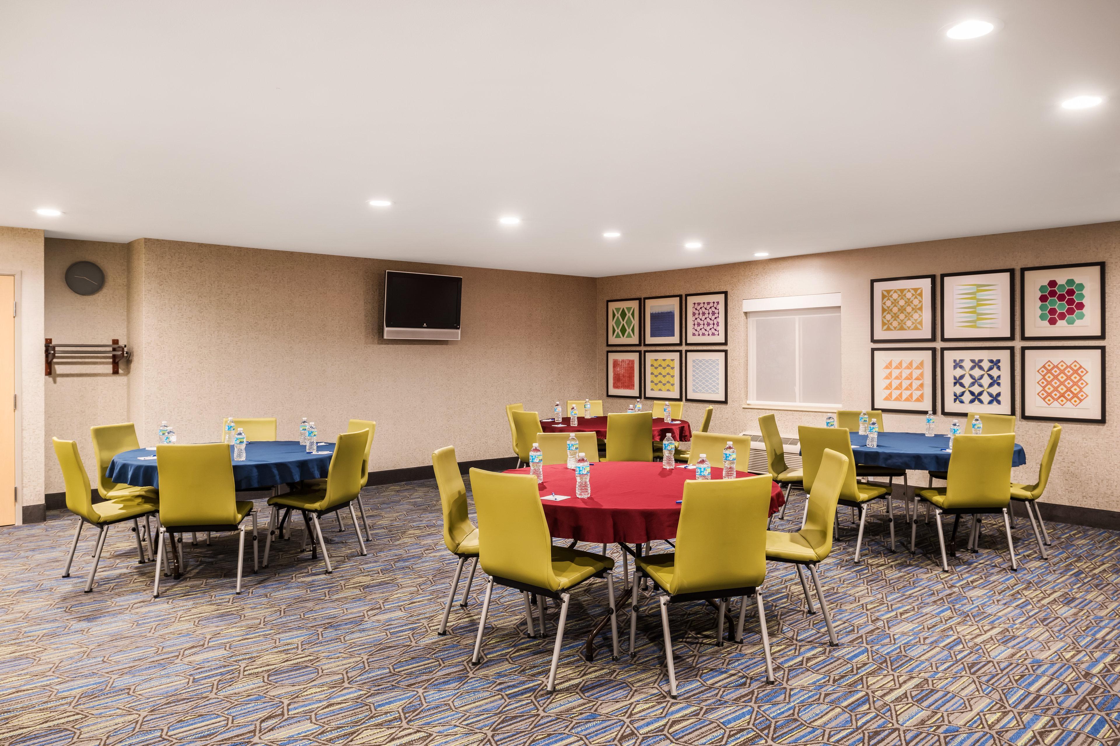 Holiday Inn Express Warrenton By Ihg Dış mekan fotoğraf