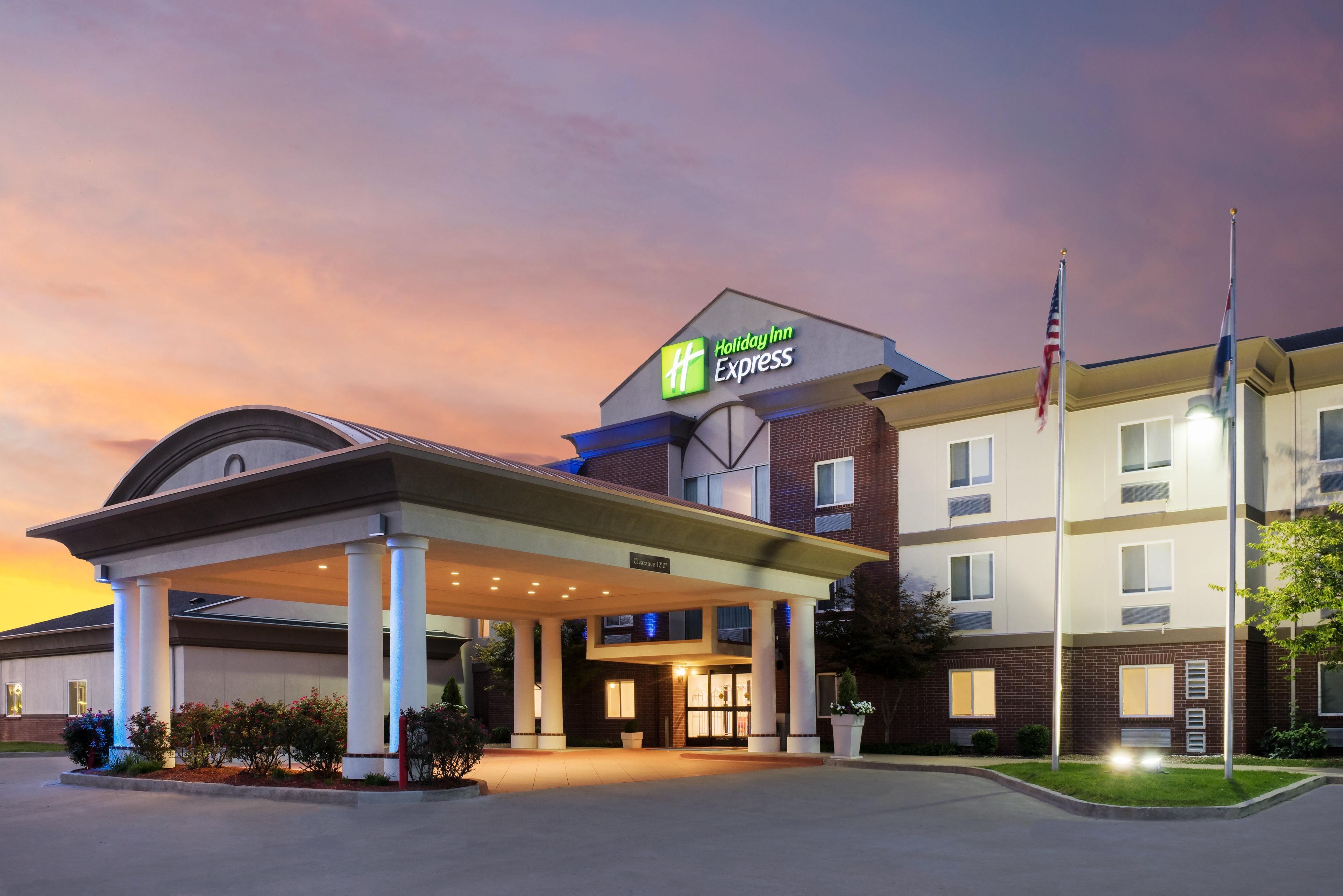 Holiday Inn Express Warrenton By Ihg Dış mekan fotoğraf