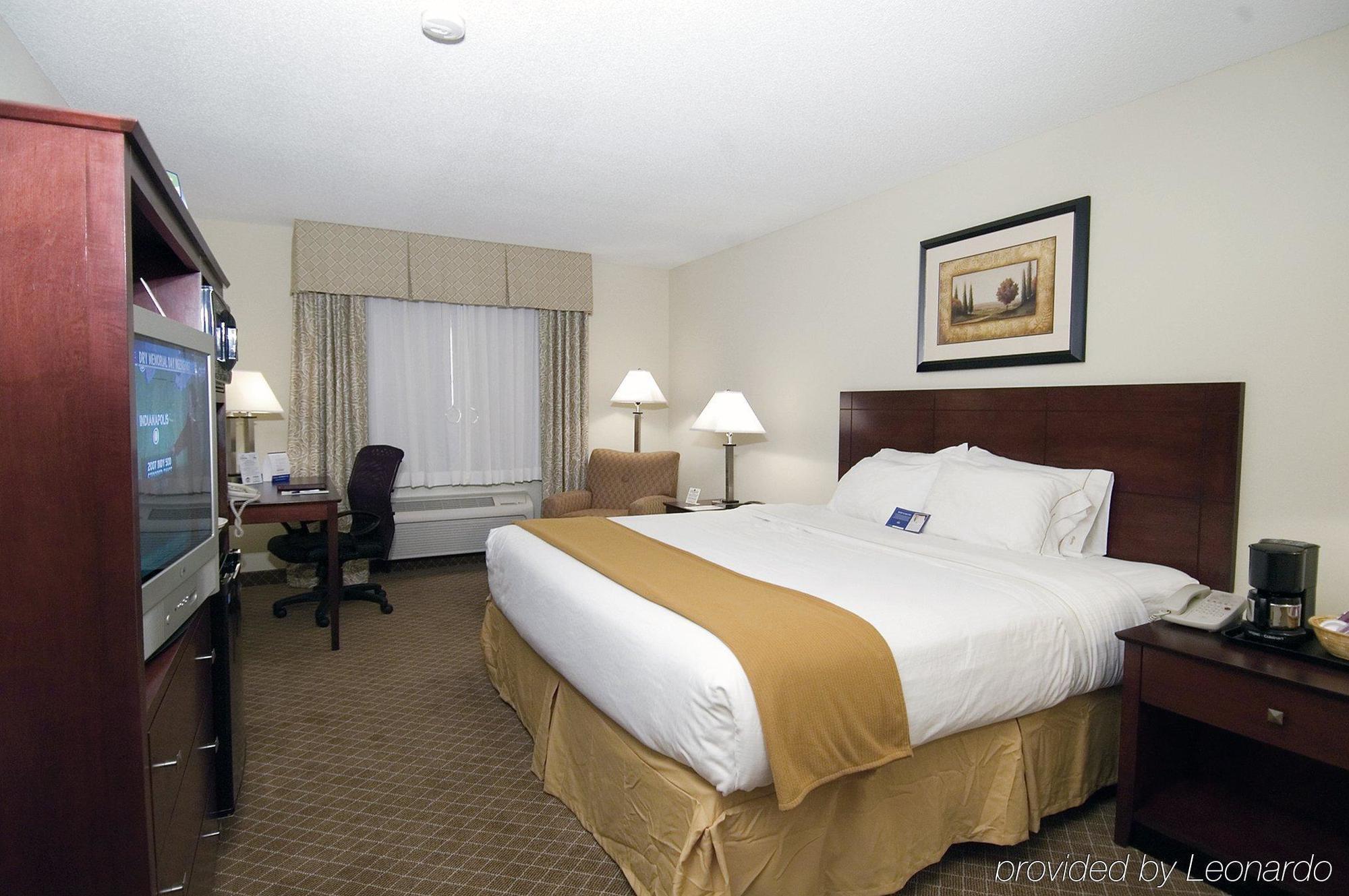 Holiday Inn Express Warrenton By Ihg Oda fotoğraf