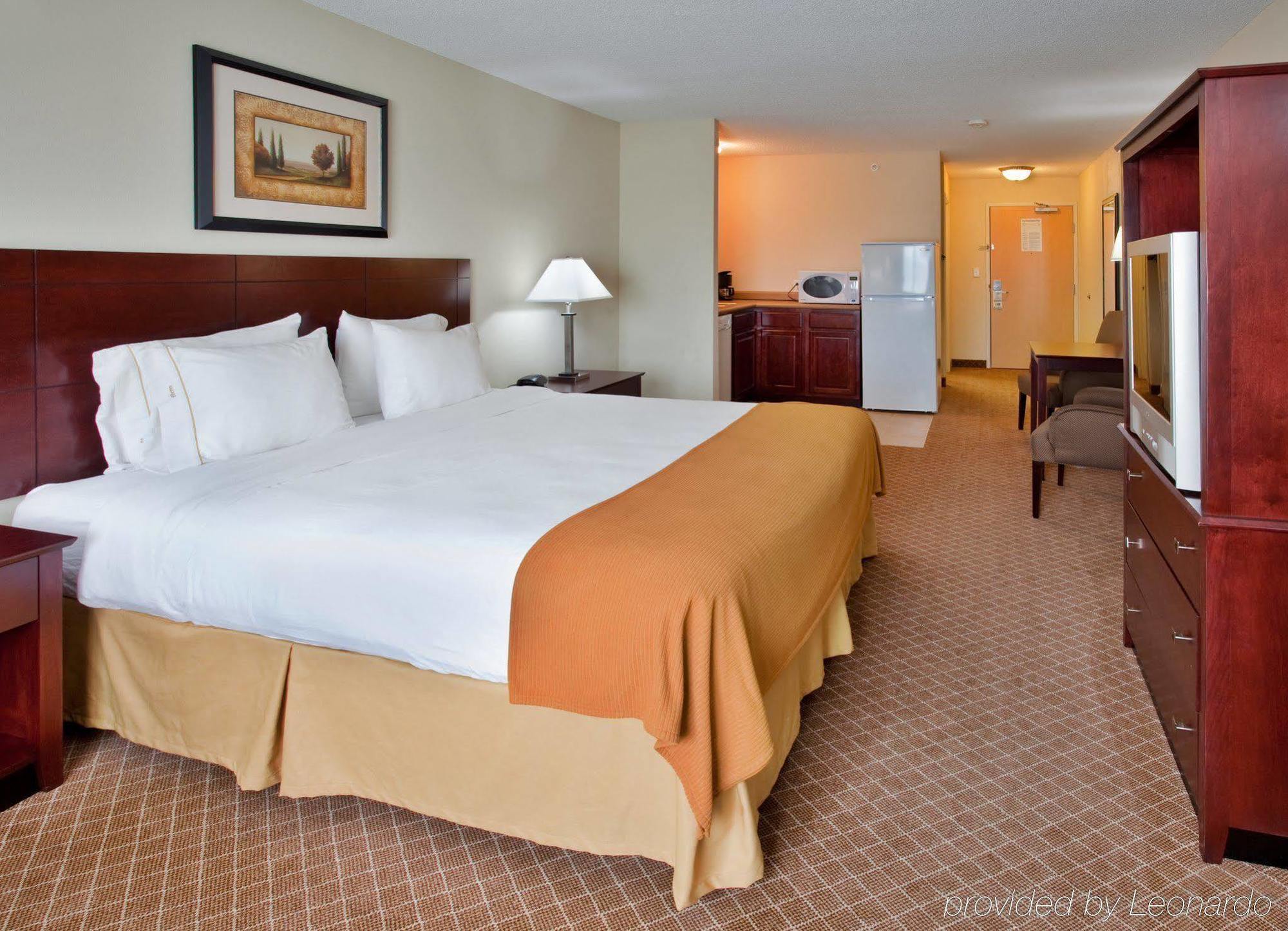 Holiday Inn Express Warrenton By Ihg Dış mekan fotoğraf